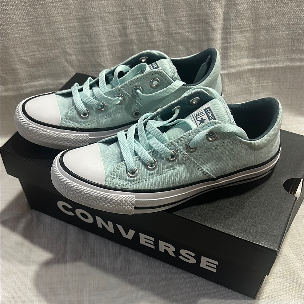 Converse Light Green Canvas Sneakers NWT